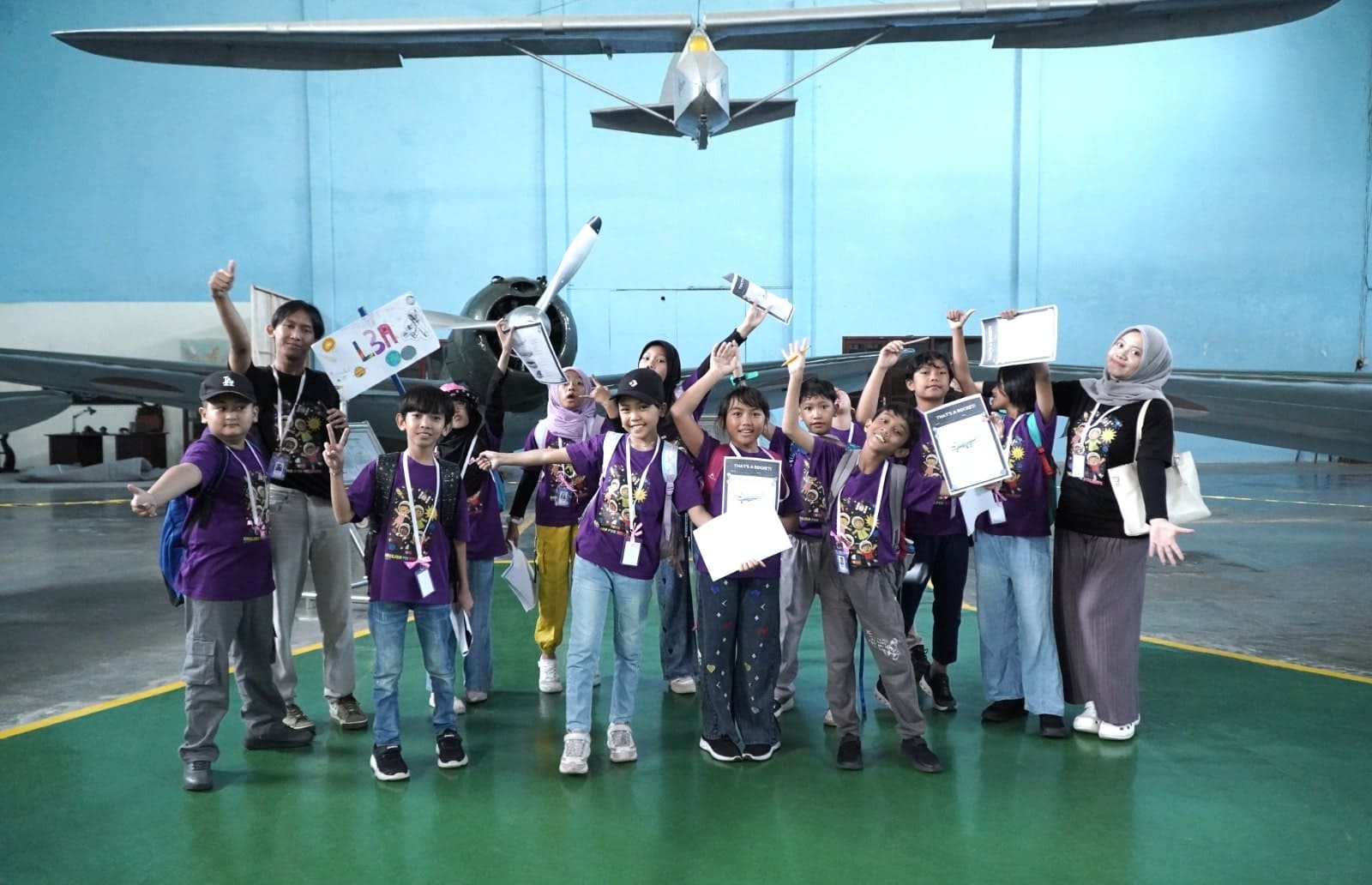 Keseruan peserta EFH 2025 saat mengikuti field trip ke Museum Dirgantara